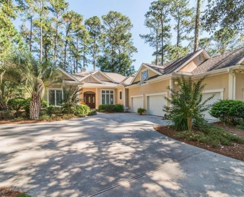 67 Winding Oak Drive