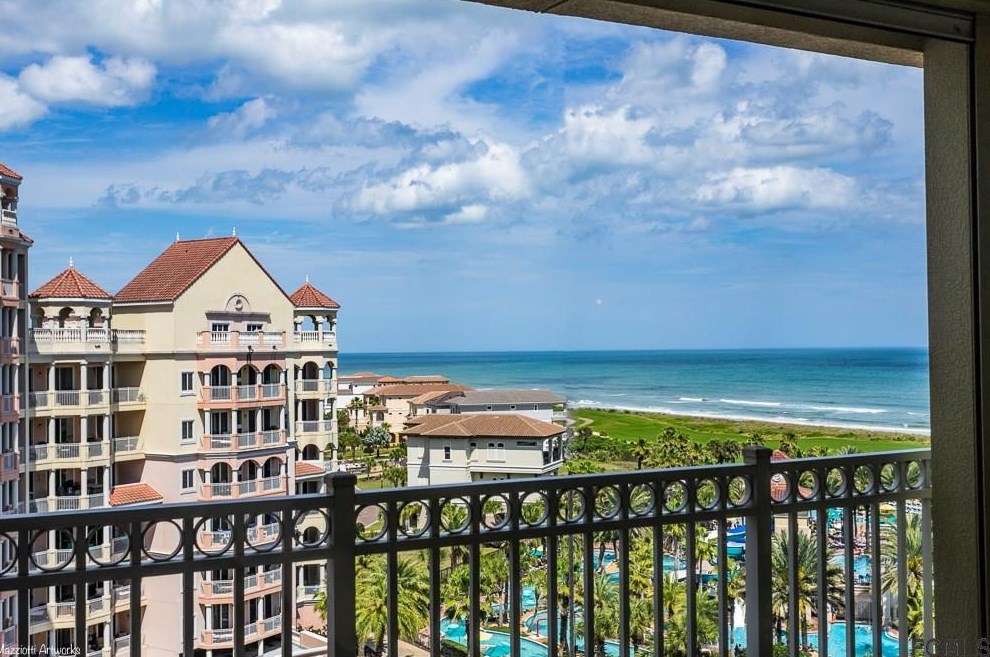 200 Ocean Crest Drive Unit 806