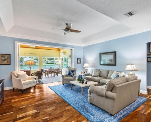 23 Pelican Court