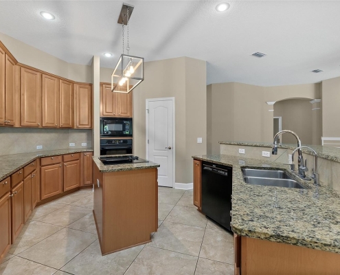 10 N Park Circle