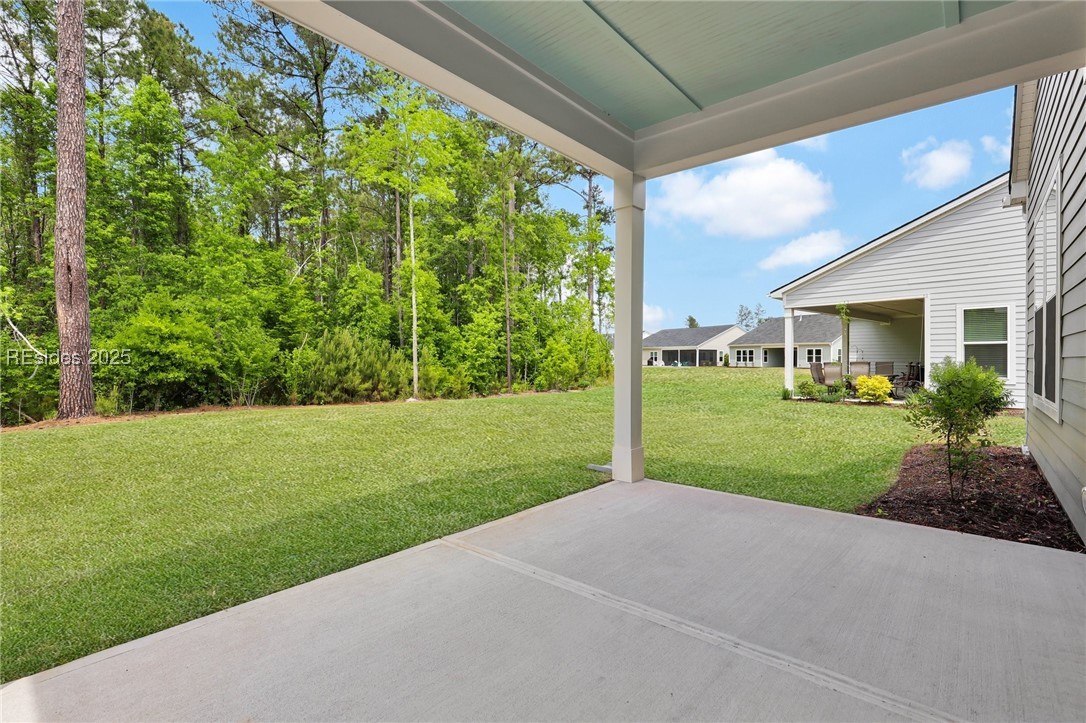 120 Foxbriar Court