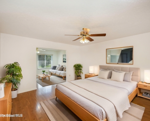 1527 Frontier Drive