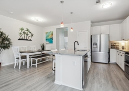 1451 Shoreside Drive Unit 102