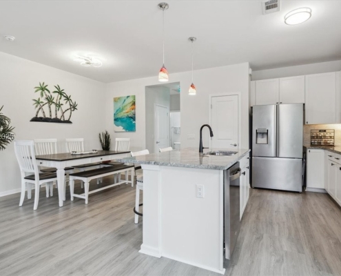 1451 Shoreside Drive Unit 102