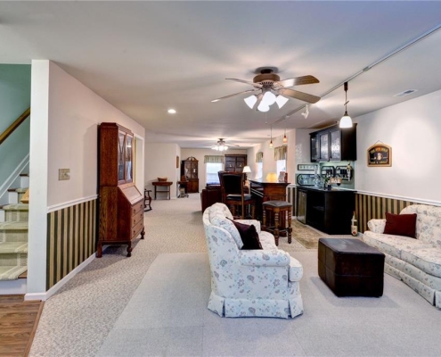 6880 Arthur Hills Drive
