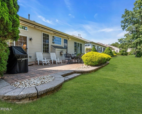 7 Shoal Road