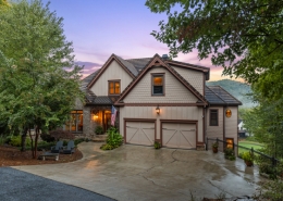 96 Fair View Dr Clayton, GA 30525