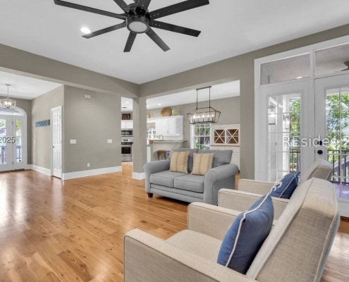 68 Royal Pointe Drive