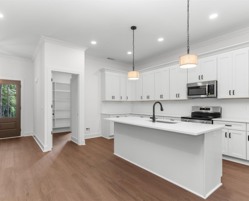 1061 Eagle Bluff Court