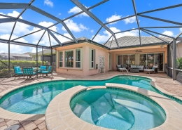 10775 La Strada