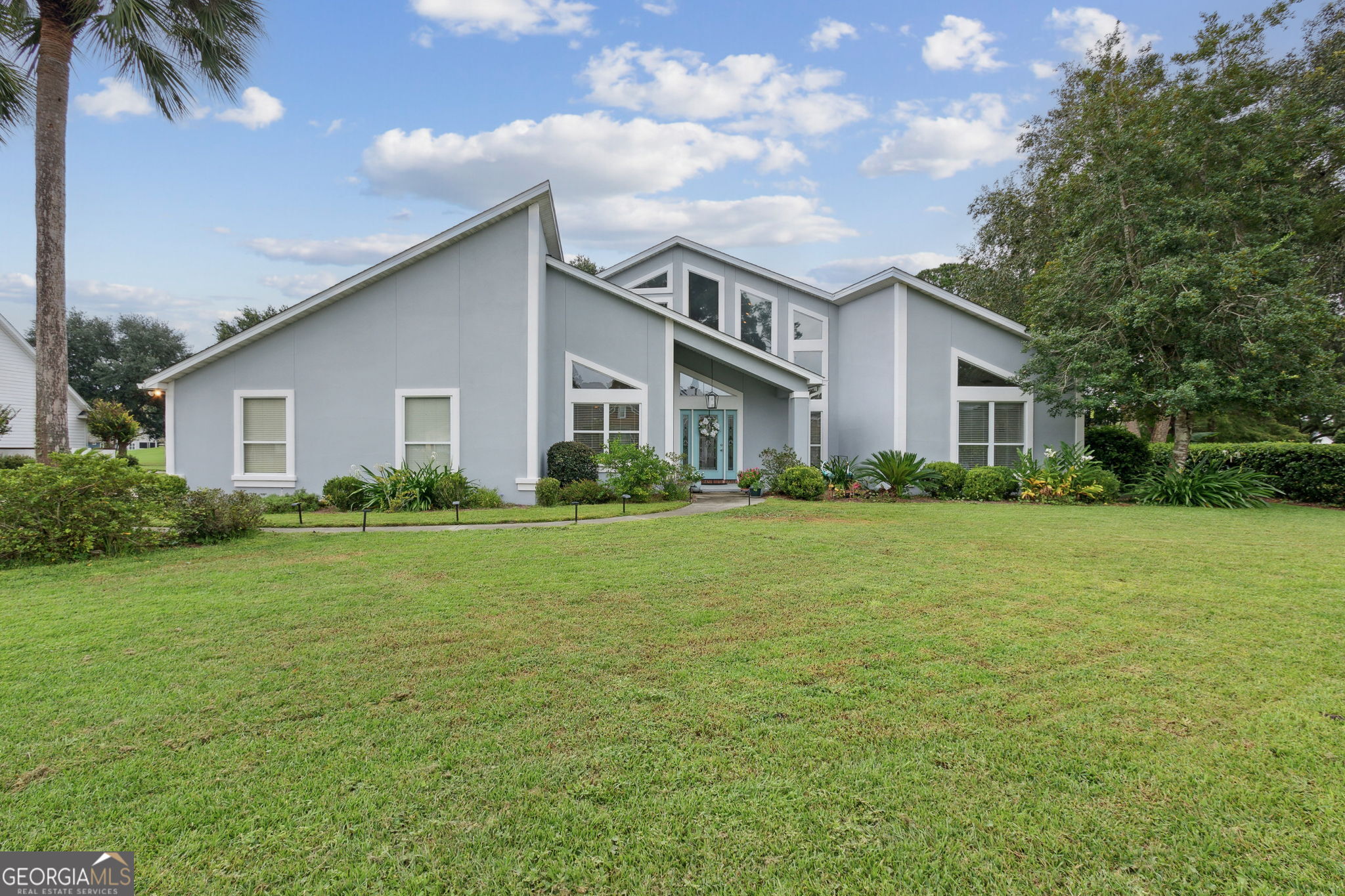 547 East Cardinal Circle