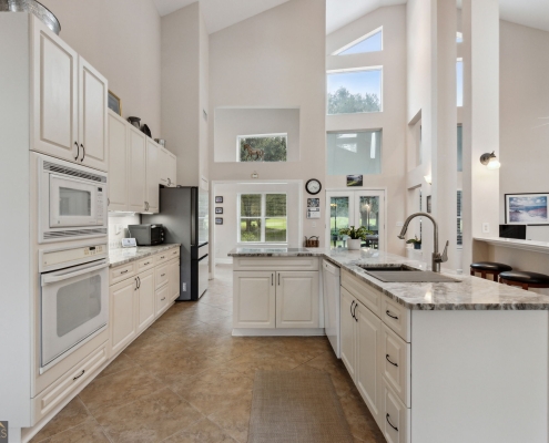 547 East Cardinal Circle