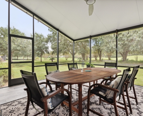 547 East Cardinal Circle