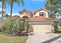 10911 Grande Boulevard