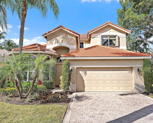 10911 Grande Boulevard