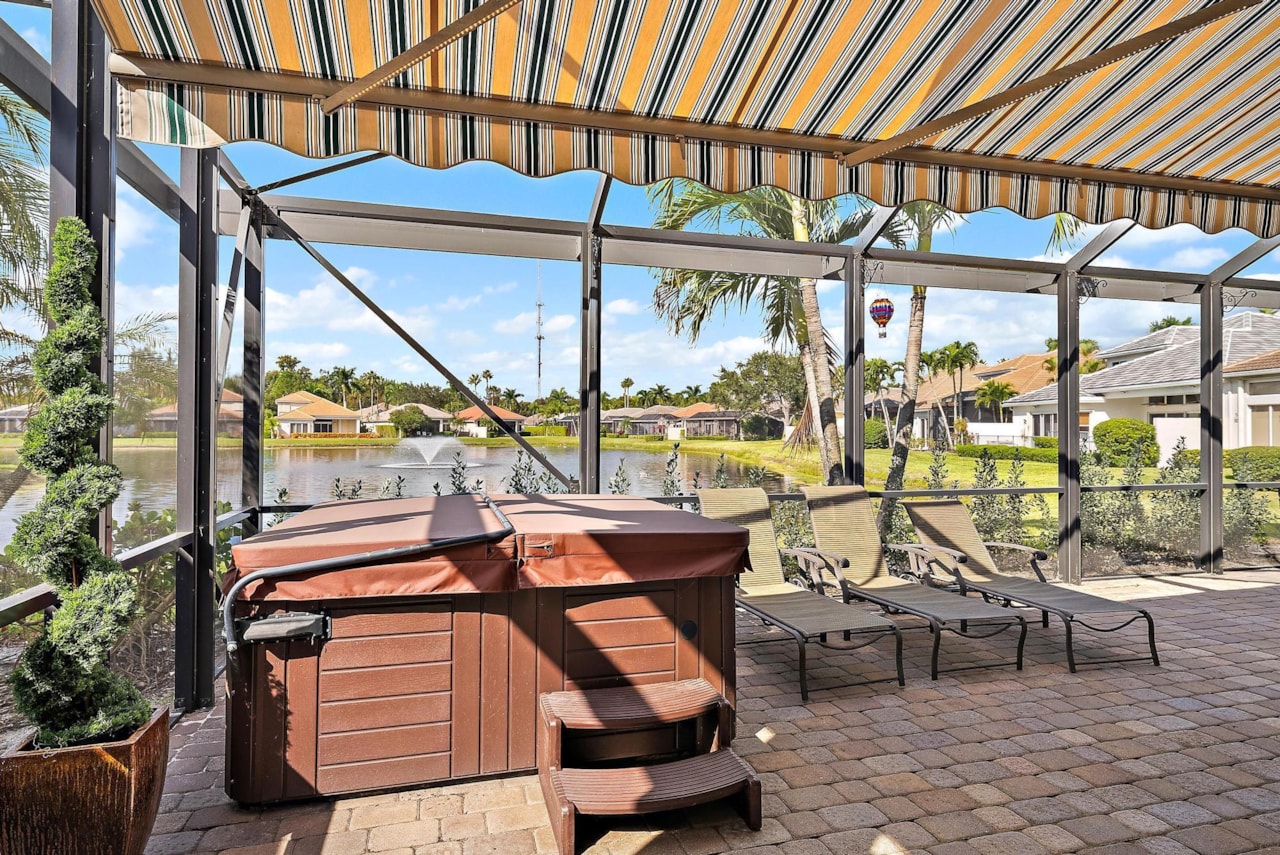 10911 Grande Boulevard