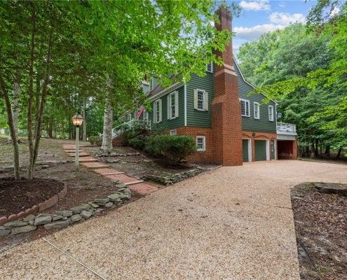 Governor's Land at Two Rivers VA 3302 Running Cedar Way