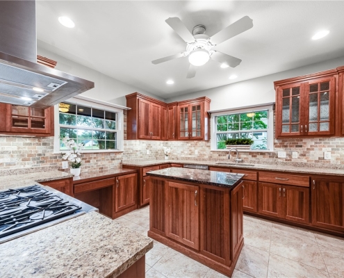 535 Cardinal Circle East