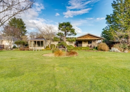 1925 NW St Andrews Dr