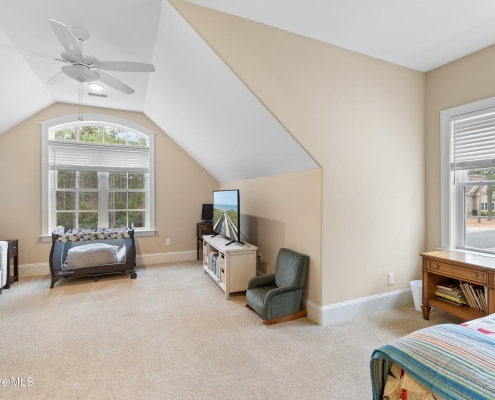 6482 Kirkwall Point SW