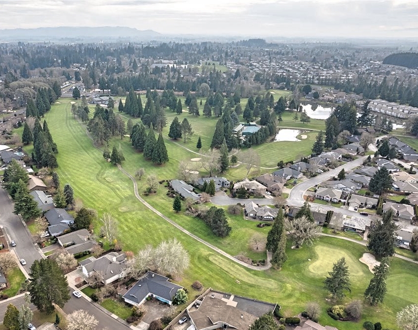 1925 NW St Andrews Dr