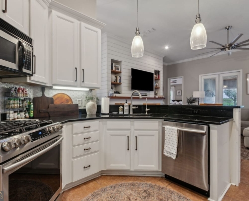 1610 Sandpiper Court