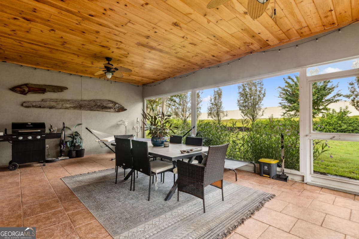 1610 Sandpiper Court