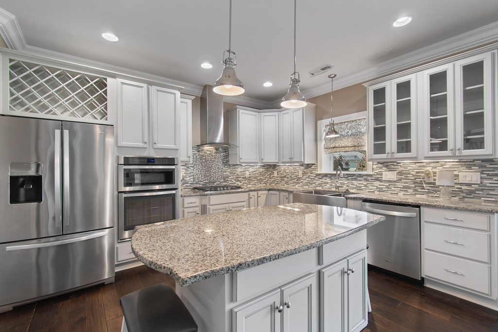 949 Forest Pointe Drive SW