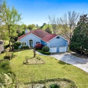 178 Edgewater Circle