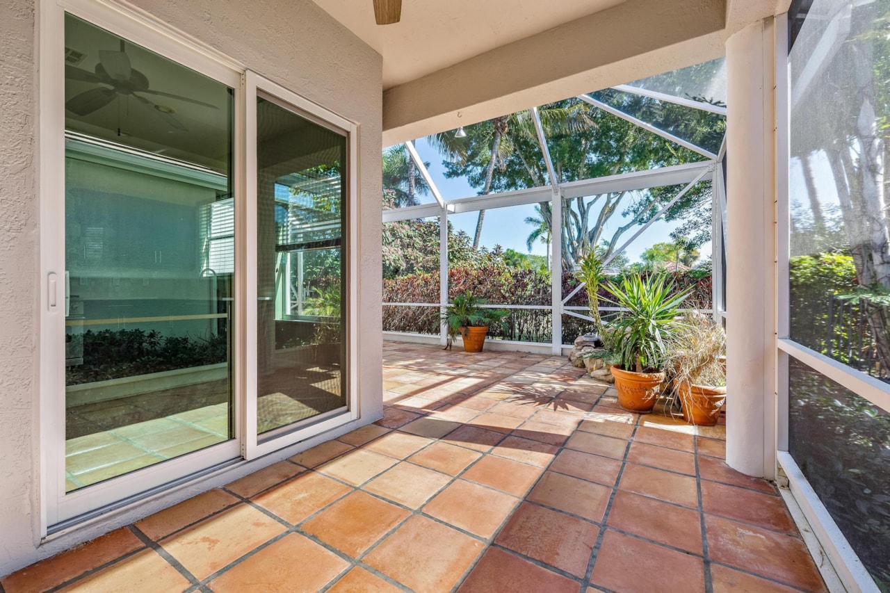 8384 Heritage Club Drive