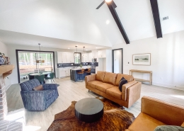 305 Wellington Court