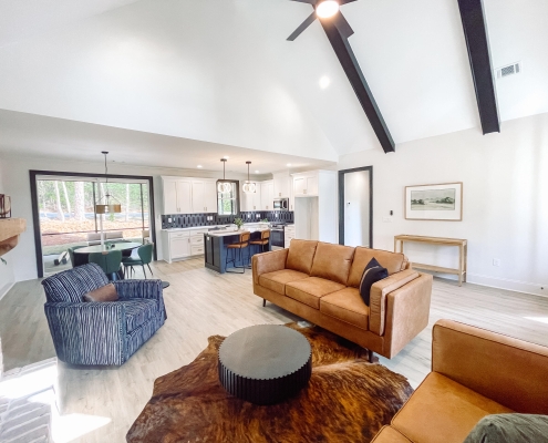 305 Wellington Court