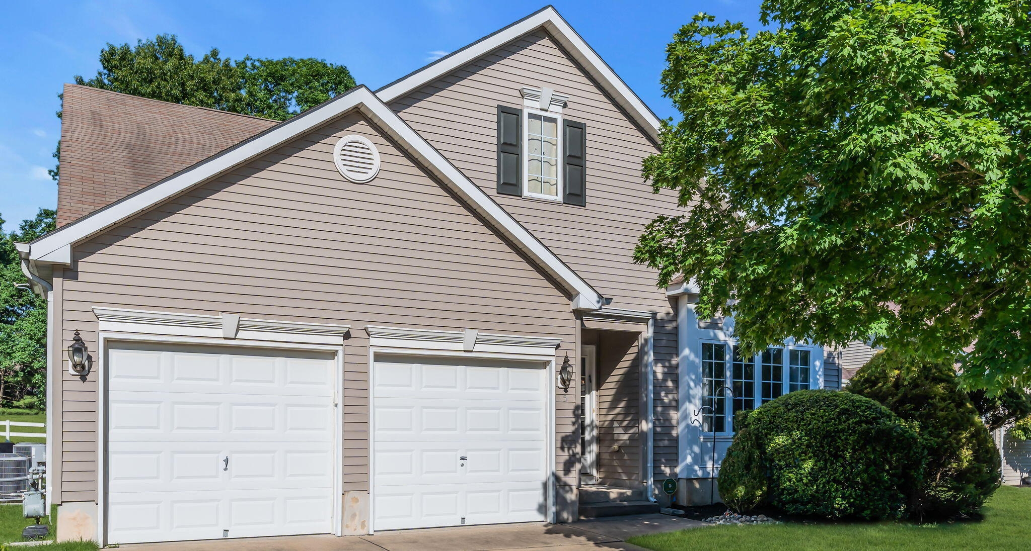 5 Shadow Creek Court
