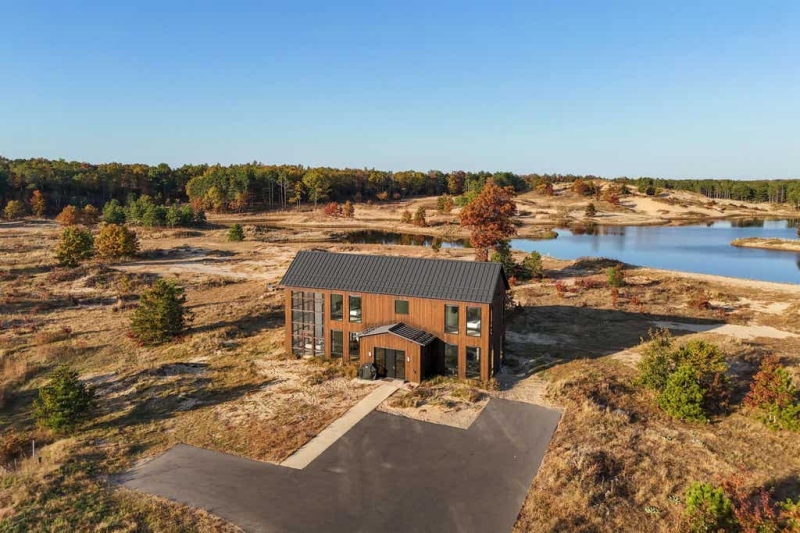 Mammoth Conservancy auction