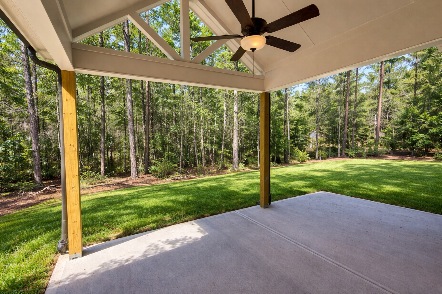 166 Sweet Gum Loop
